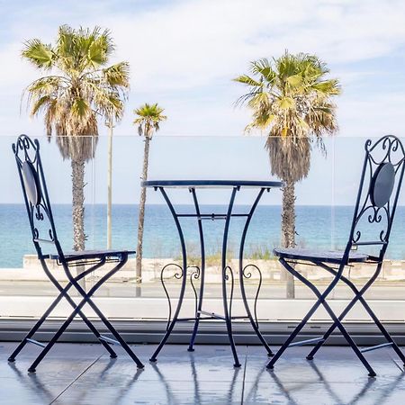 Etoiles Guest House جويا تورو المظهر الخارجي الصورة