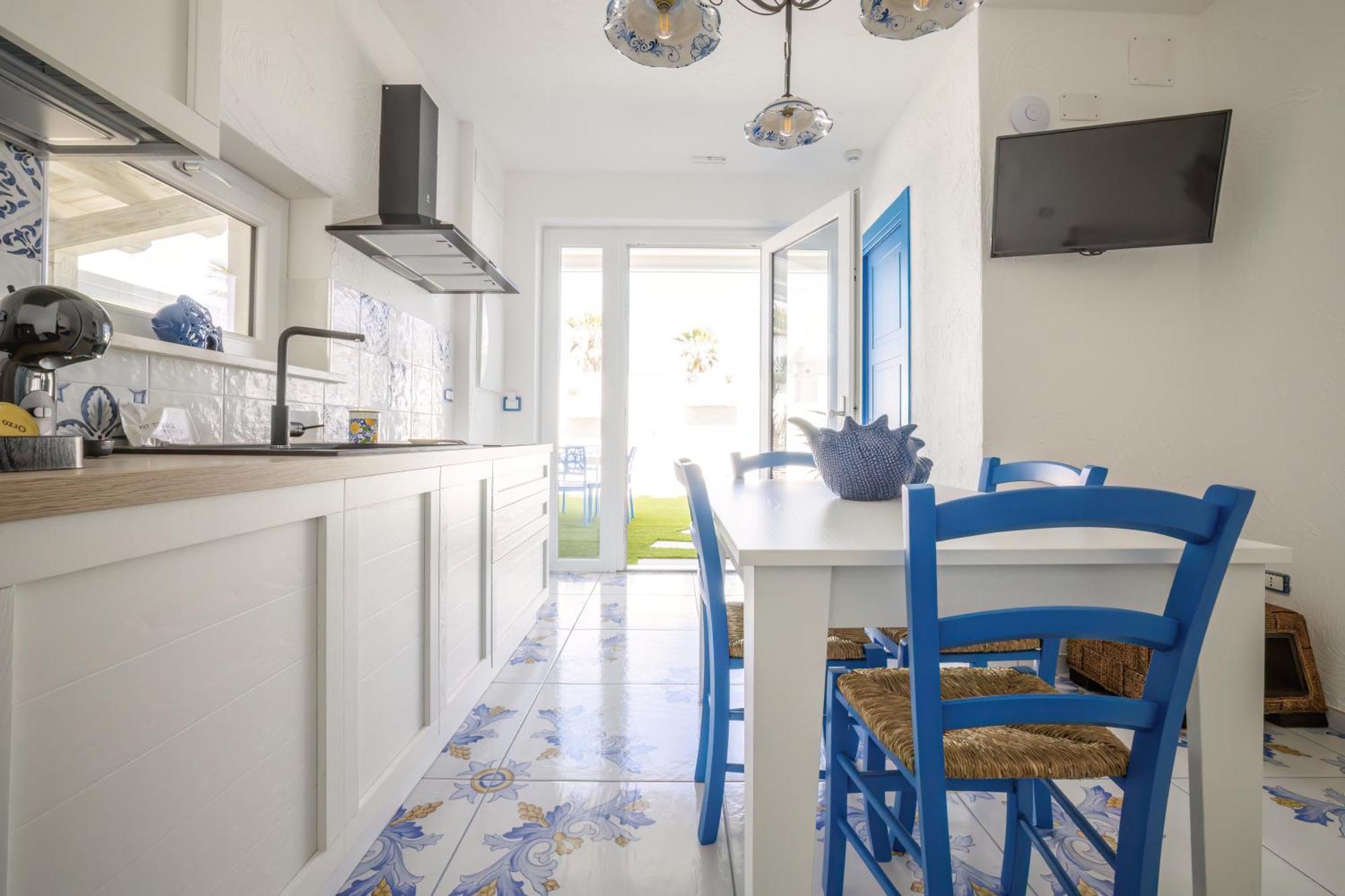 Etoiles Guest House جويا تورو المظهر الخارجي الصورة