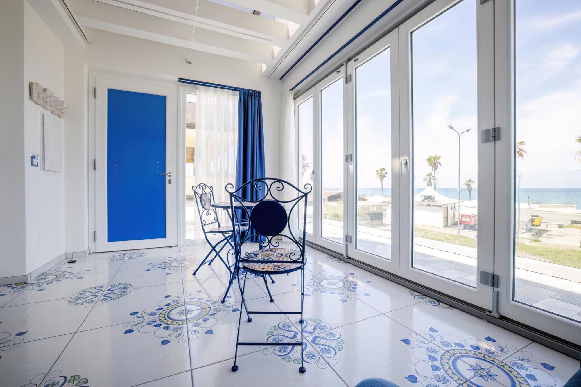 Etoiles Guest House جويا تورو المظهر الخارجي الصورة