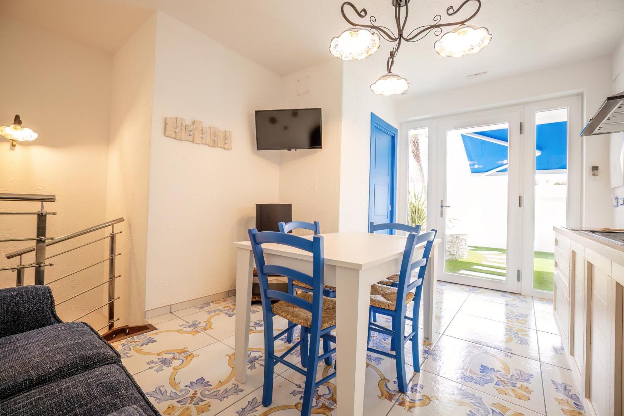 Etoiles Guest House جويا تورو المظهر الخارجي الصورة