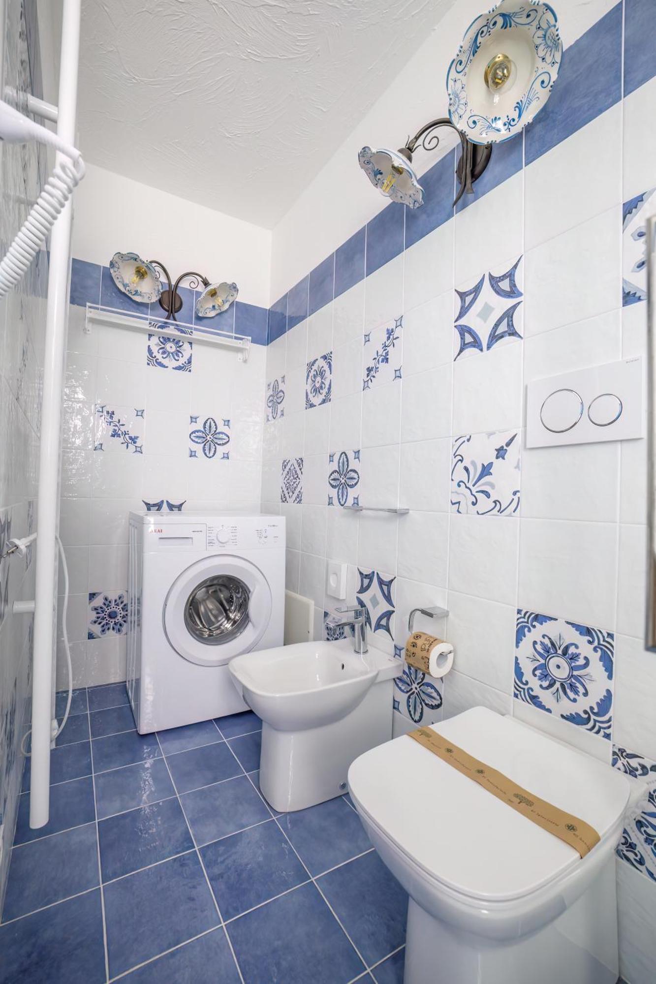 Etoiles Guest House جويا تورو المظهر الخارجي الصورة